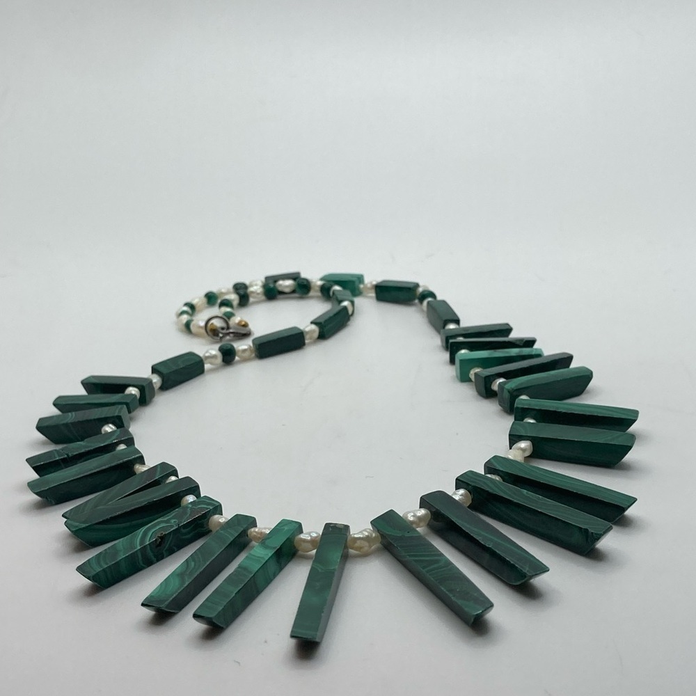 VTG Sterling Malachite & Biwa Rice Pearl Egyptian Style Bib Necklace 17” + 1.4” - Picture 3 of 6
